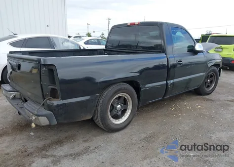 1999 Chevrolet Silverado 1500 Ls z USA, uszkodzony, nr VIN 1GCEC14T6XZ118695